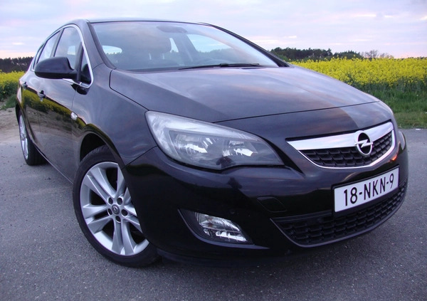 Opel Astra cena 23500 przebieg: 165800, rok produkcji 2010 z Syców małe 704